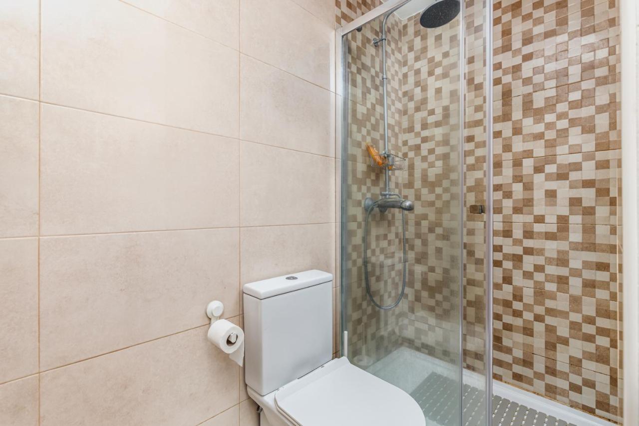 Just4U Apartment 2 Алмада Экстерьер фото