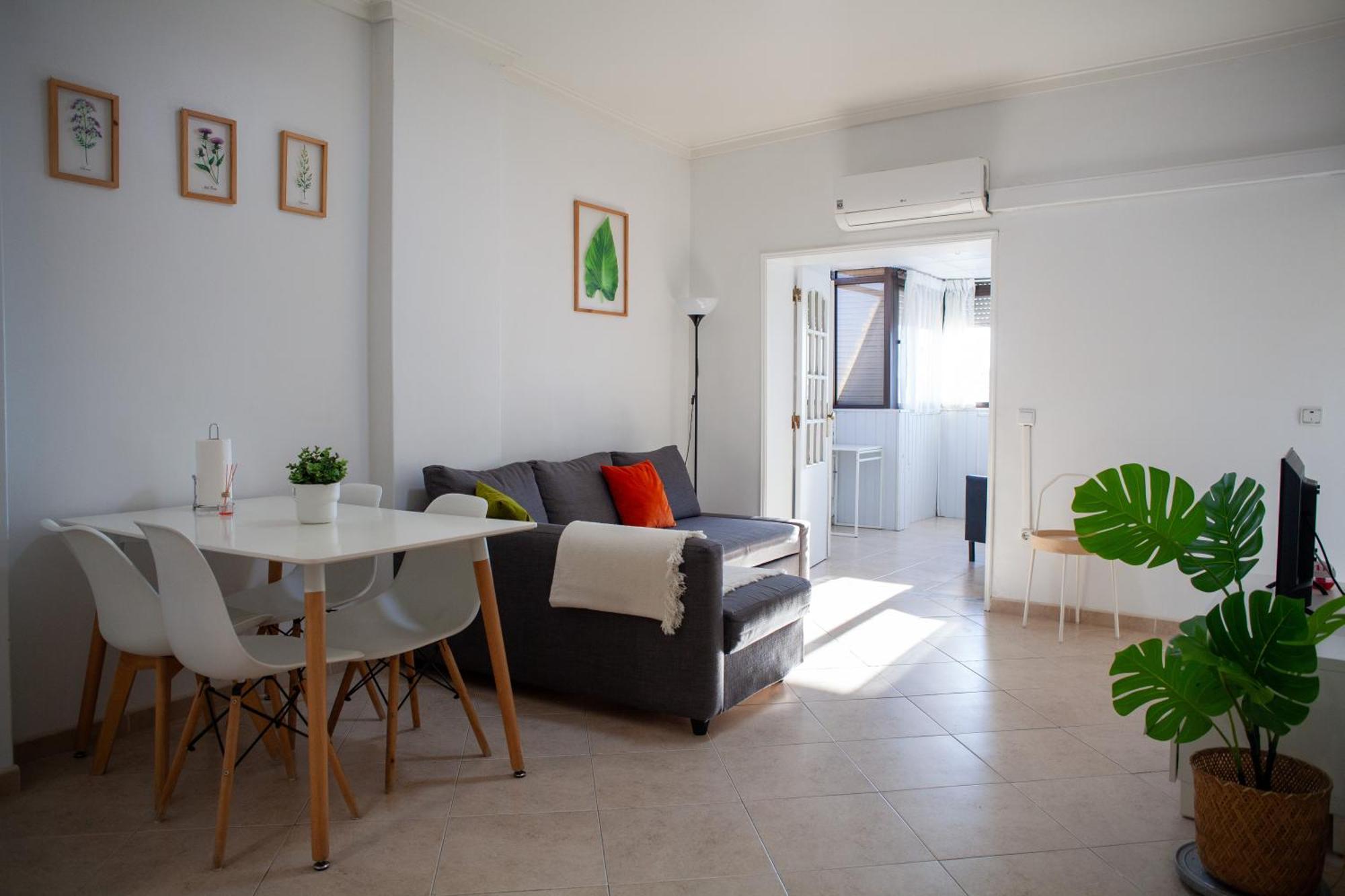 Just4U Apartment 2 Алмада Экстерьер фото