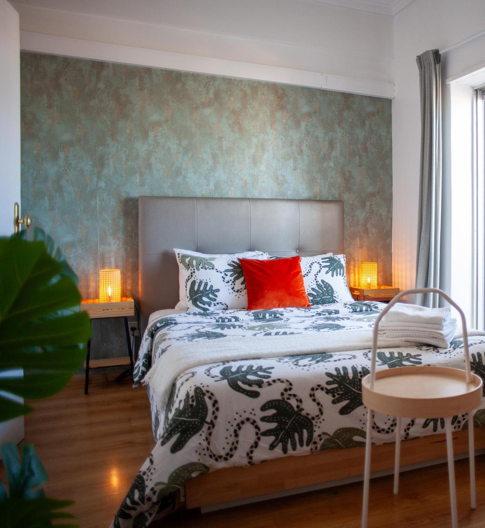 Just4U Apartment 2 Алмада Экстерьер фото