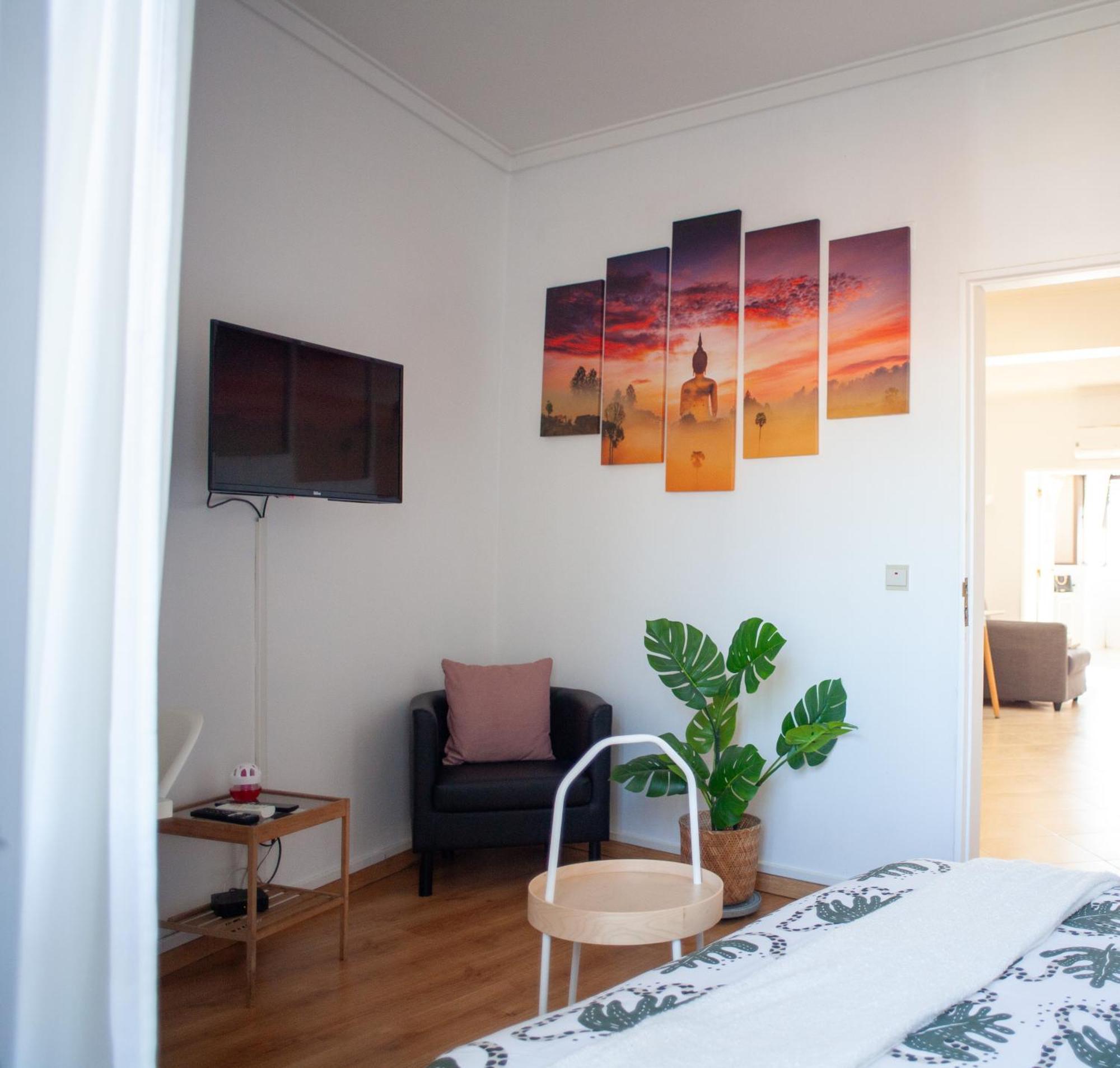 Just4U Apartment 2 Алмада Экстерьер фото